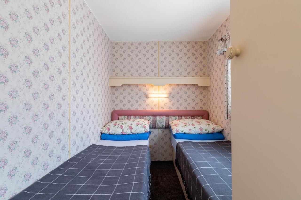 Atokaita Villa Palanga Exteriör bild